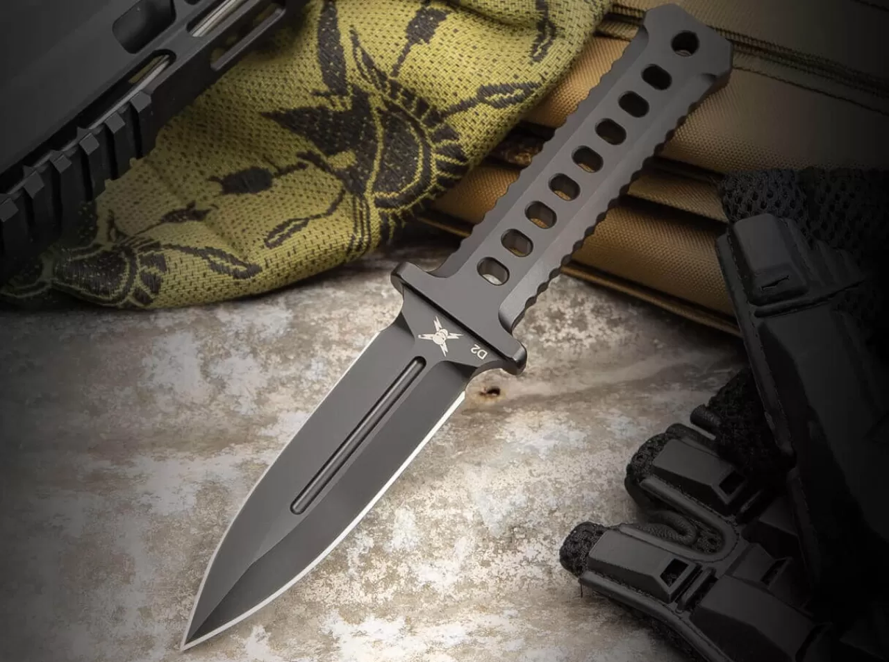 United Cutlery Einsatzmesser<M48 Ops Combat Dagger Black